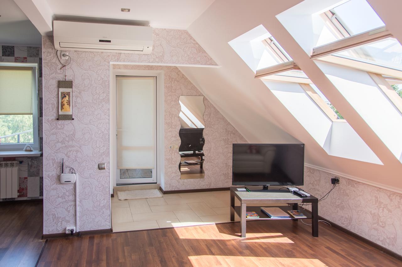 Guest House Аirport Brest Buitenkant foto