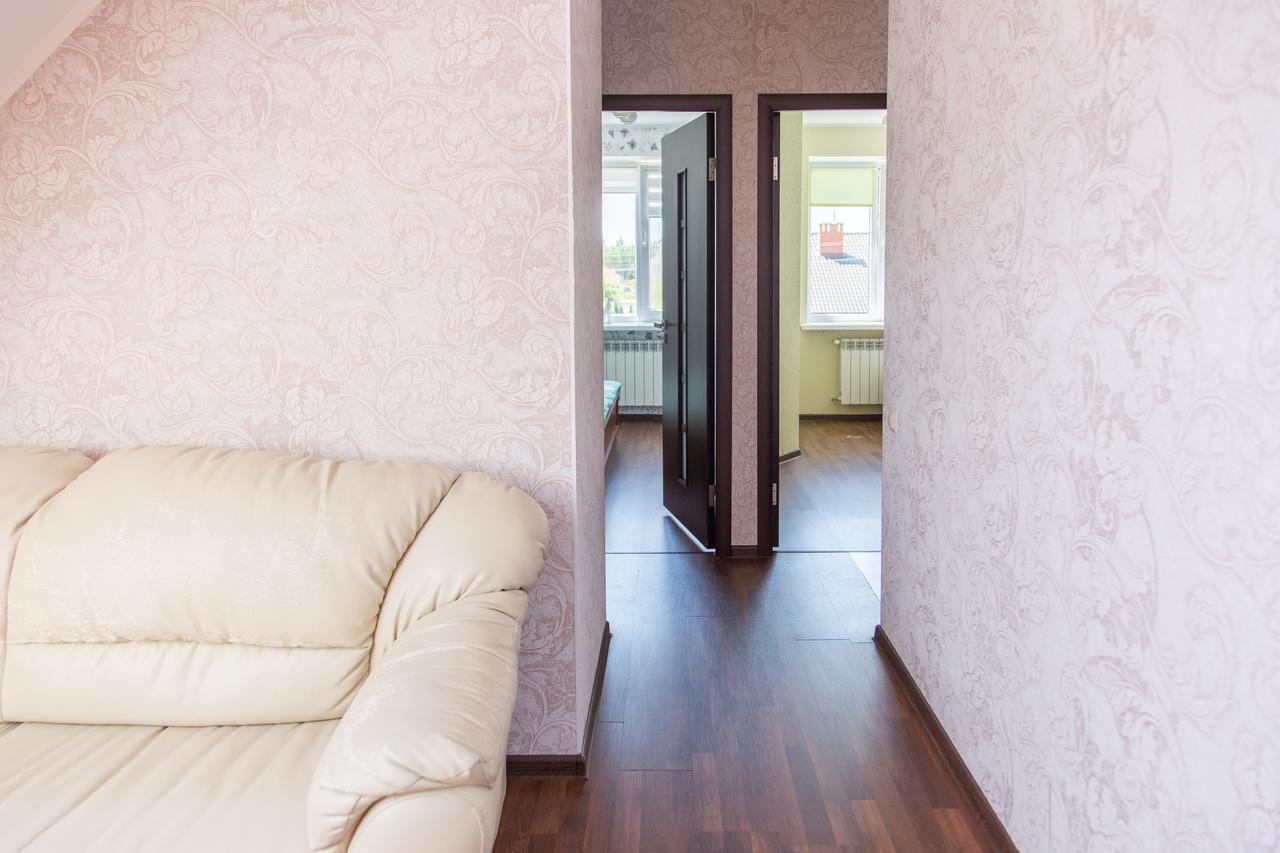 Guest House Аirport Brest Buitenkant foto